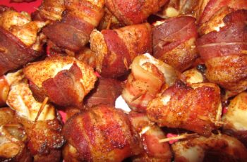 Chicken bites wrapped in bacon