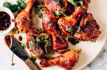 Sticky Oven-Baked Honey BBQ Chicken Drumsticks