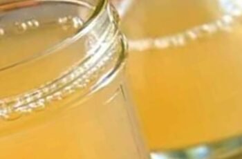 The Surprising Benefits of an Apple Cider Vinegar Foot Soak