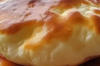 Fluffy Cottage Cheese Cloud Bread: A Low-Carb, Gluten-Free Delight