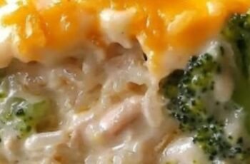 Cheesy Broccoli Rice Casserole: A Creamy, Comforting Classic