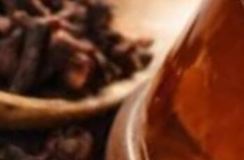 The Remarkable Benefits of Clove Tea: A Glass a Day for Clear Vision and a Clear Mind
