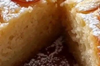 Soft Almond & Pear Cake Recipe