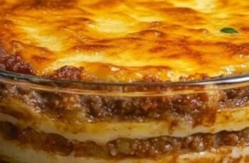 Cheesy Million Dollar Spaghetti Casserole: The Ultimate Family Favorite