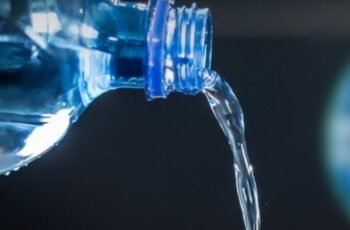 Survey Reveals Nearly 64% of Bottled Water in the U.S. Is Just Tap Water: Here Are the Brands