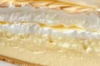Wow, ultra-delicious teardrop cake