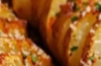 Crispy Sliced Baked Potatoes – The Viral Side Dish You’ll Make Weekly