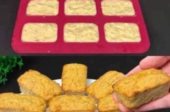 Banana Oat Mini Cakes