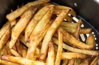 Easy homemade Air Fryer Crispy French Fries