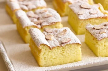 Almond Cake with Raspberry Sauce