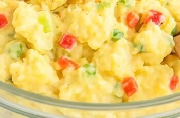 Healthy Homemade Potato Salad (with Yogurt & Mayo)