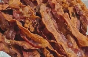 Secret Ingredient for the Crispiest Bacon!!!