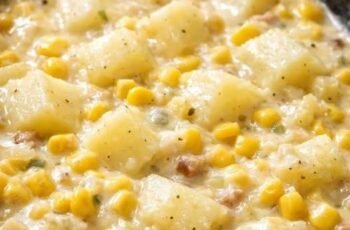 Creamy Slow Cooker Potato and Corn Chowder – An Easy Comfort Food Recipe